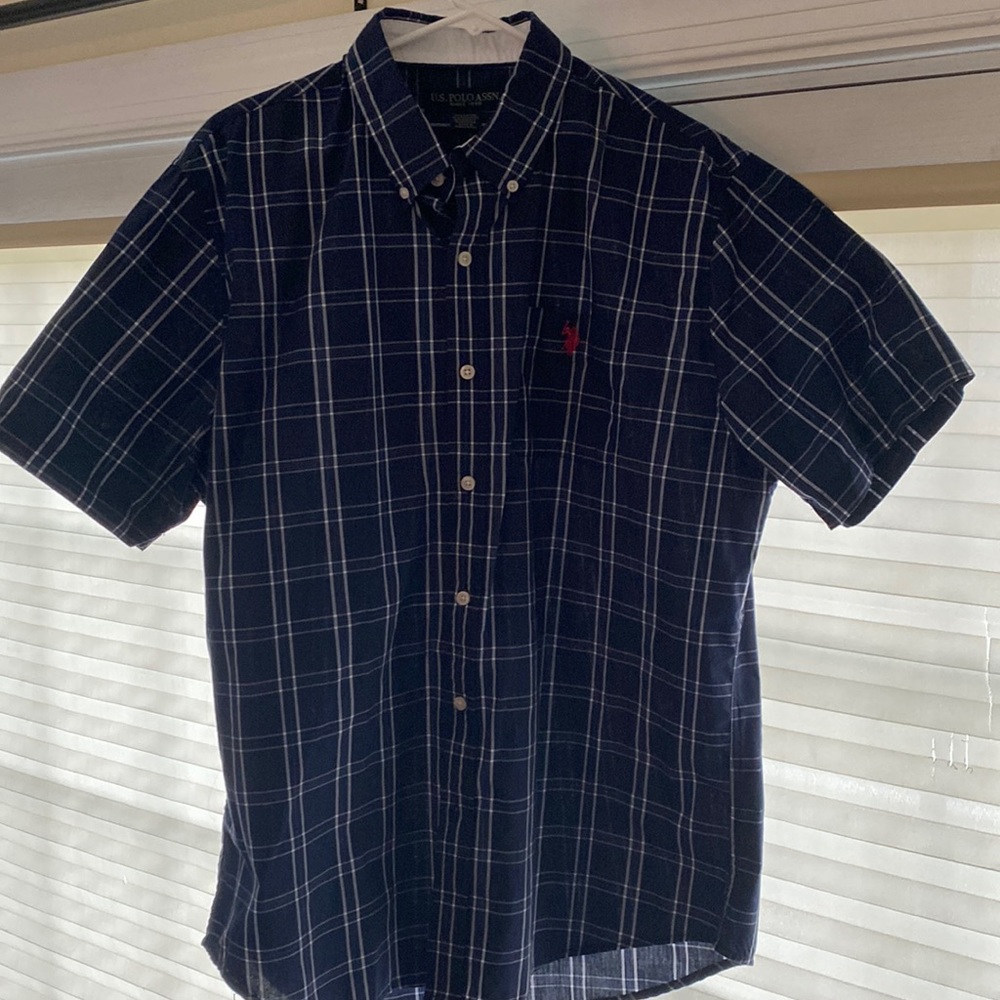 Men’s Polo button shirt